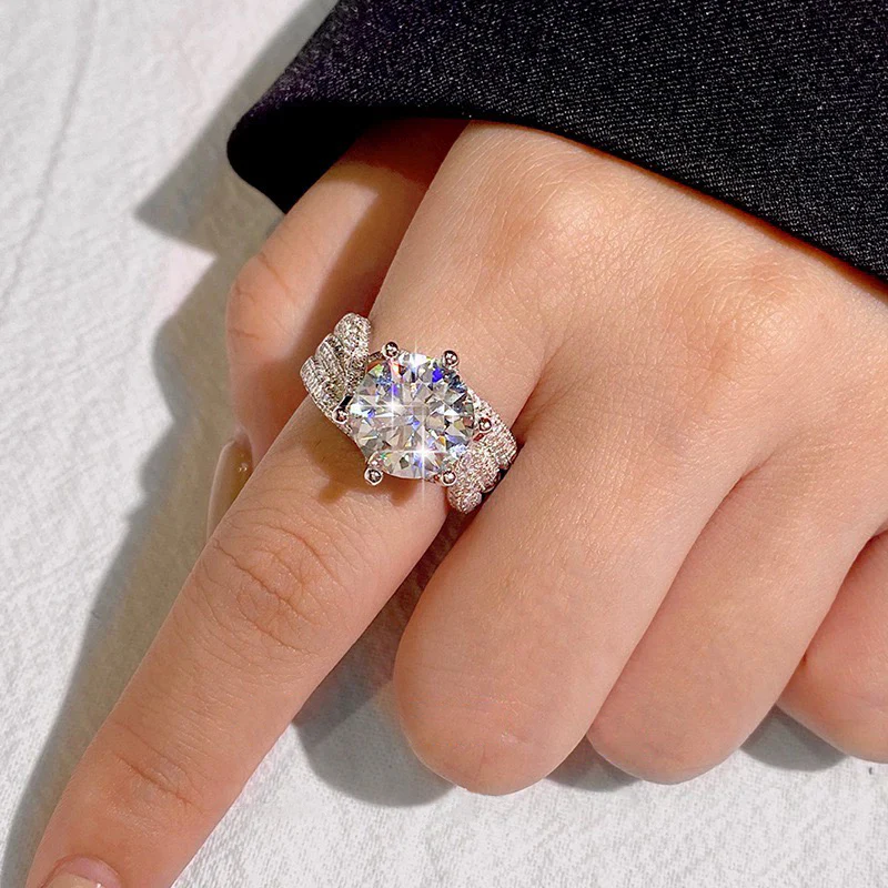🚀 Must-Have丨CZTICLE™💍Magnetology Moissanite Diamond Ring💖LAST DAY SALE - 80% OFF | Experience the power of magnetic therapy, titanium, and moissanite to enhance wellness, support blood circulation, detoxify, and ignite fat burning. Limited time offer - Image 3